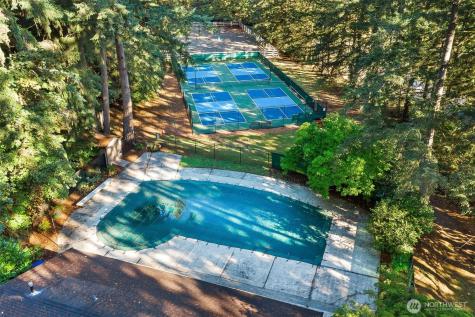 4278 137th Avenue NE Bellevue WA 98005