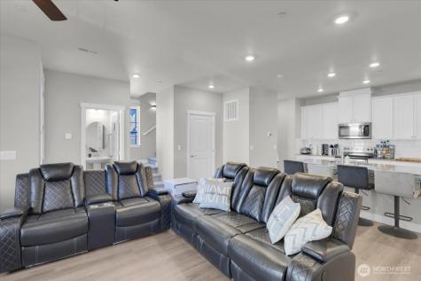 8576 35th Place NE Marysville WA 98270