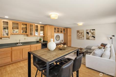15126 NE 67th Place Redmond WA 98052