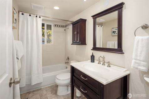 15126 NE 67th Place Redmond WA 98052