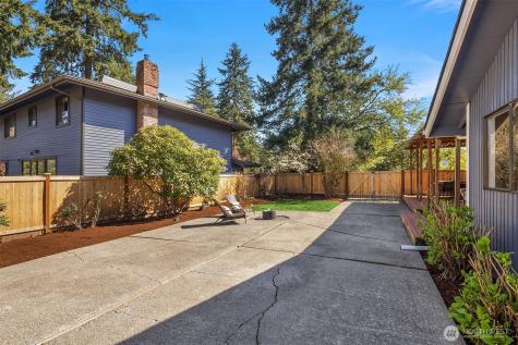 15126 NE 67th Place Redmond WA 98052