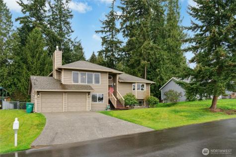 2930 Viewmont Place Camano Island WA 98282