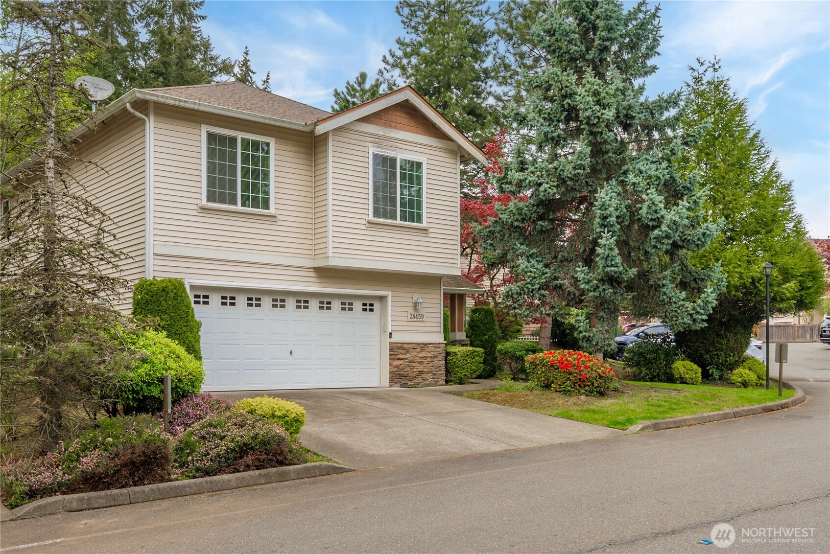 28459 34th Avenue S Auburn WA 98001