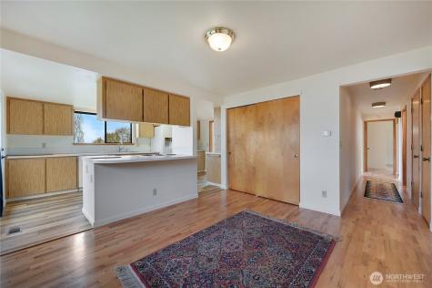 2601 2nd Avenue E Port Orchard WA 98366