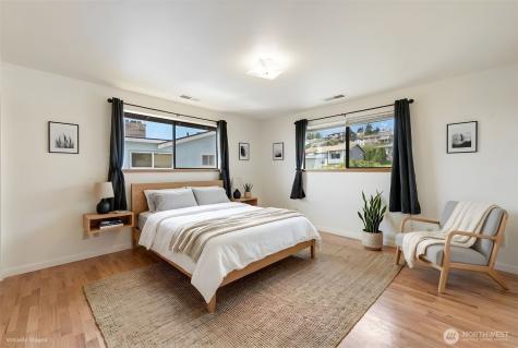 2601 2nd Avenue E Port Orchard WA 98366