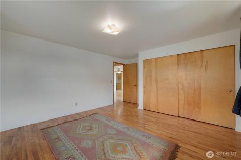 2601 2nd Avenue E Port Orchard WA 98366