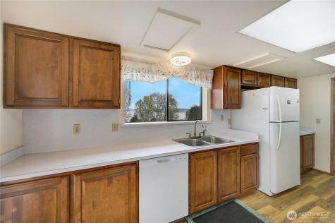 2601 2nd Avenue E Port Orchard WA 98366