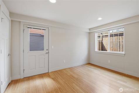 723 N 95th Street Seattle WA 98103