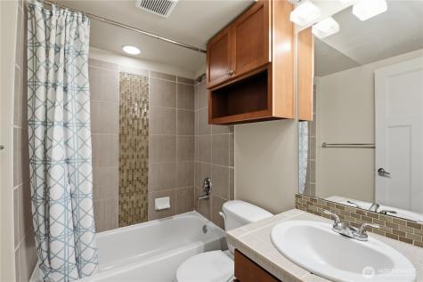 723 N 95th Street Seattle WA 98103