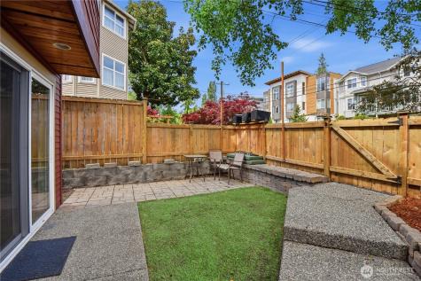 723 N 95th Street Seattle WA 98103