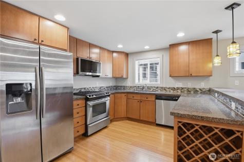 723 N 95th Street Seattle WA 98103