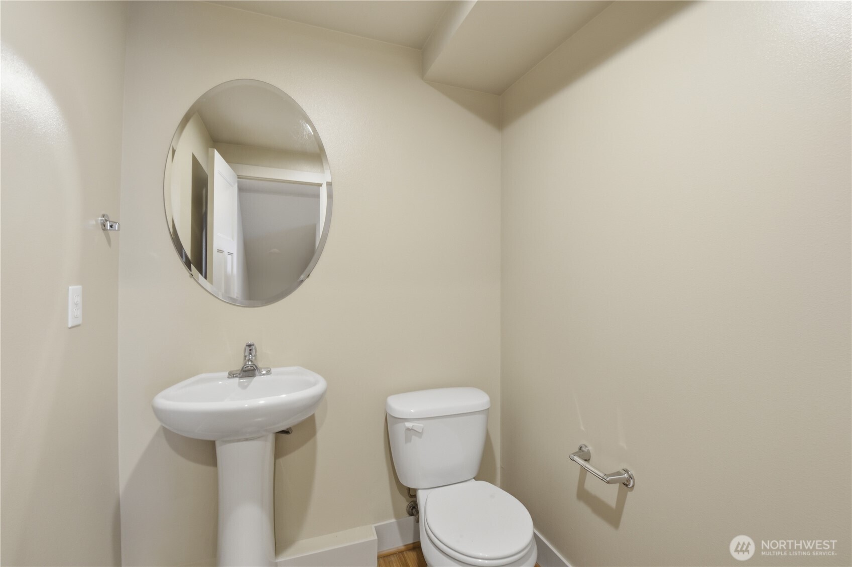 723 N 95th Street Seattle WA 98103