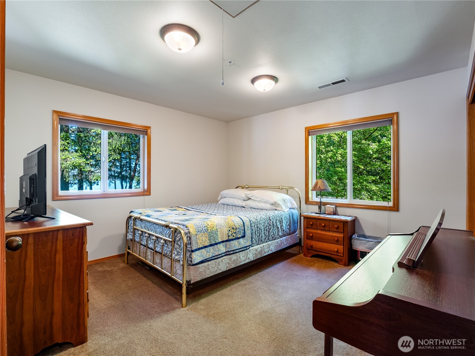 56 Silcox Island Lakewood WA 98498