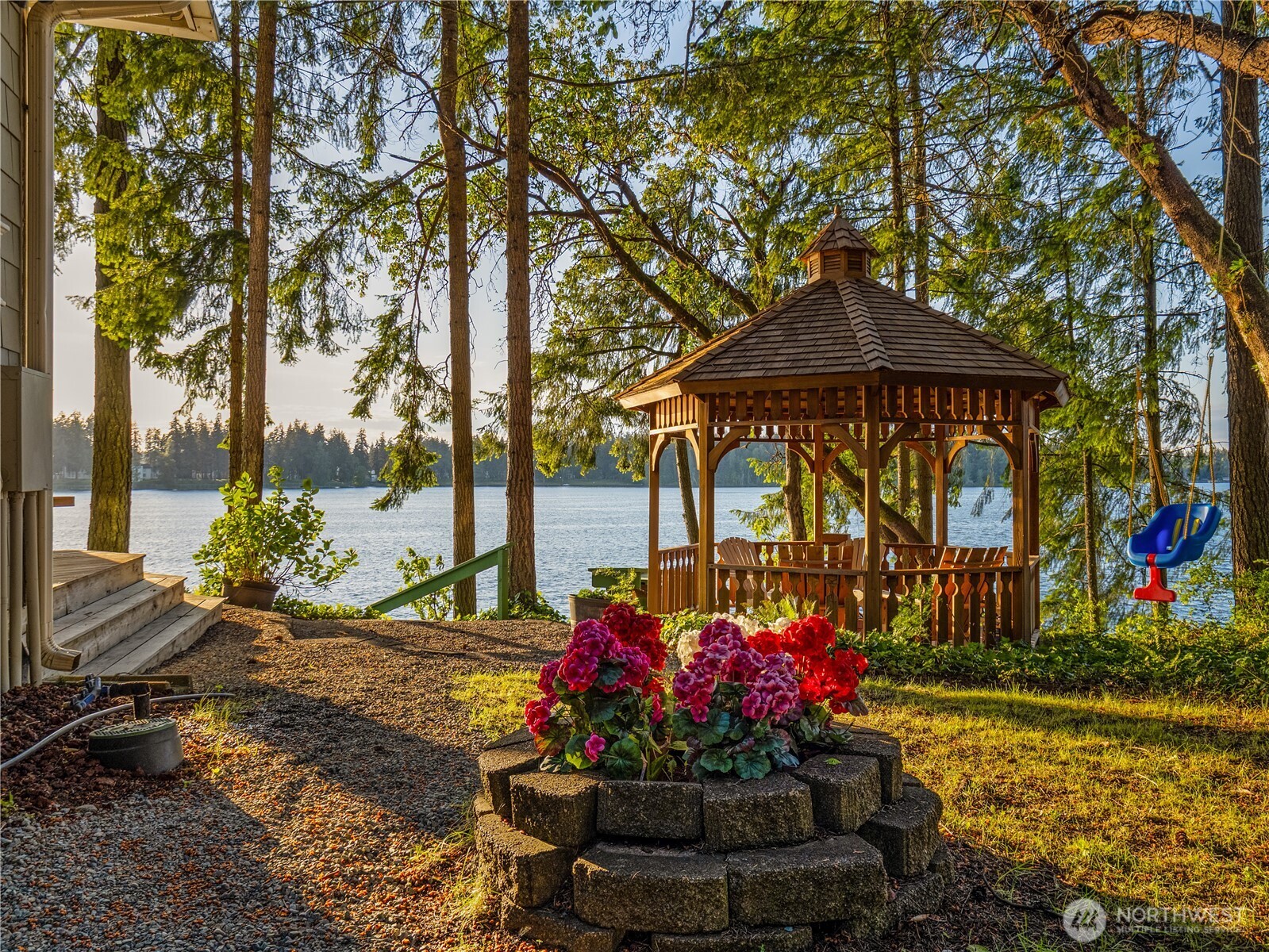 56 Silcox Island Lakewood WA 98498
