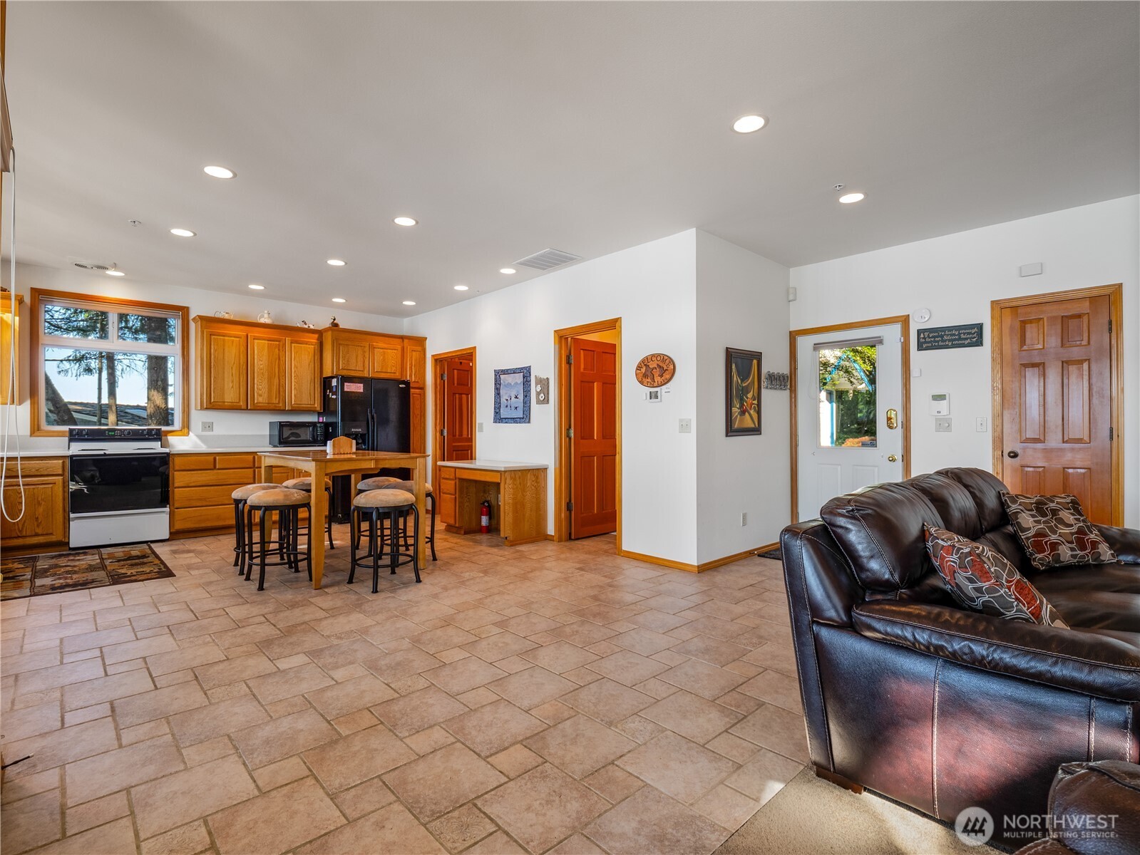 56 Silcox Island Lakewood WA 98498