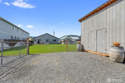200 W Pleasant Avenue Cashmere WA 98815