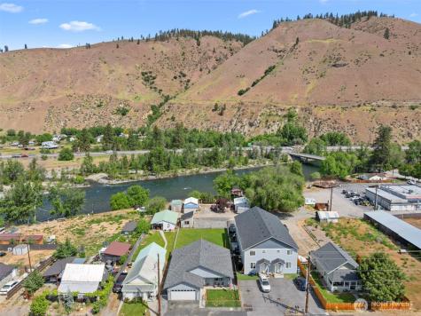 200 W Pleasant Avenue Cashmere WA 98815