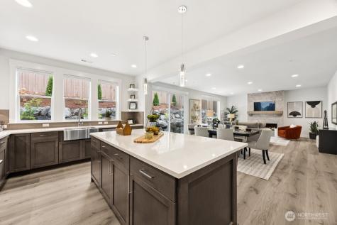19512 81st Place NE Kenmore WA 98028