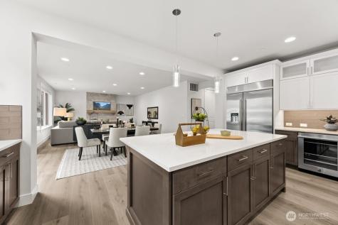 19512 81st Place NE Kenmore WA 98028