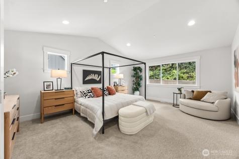 19512 81st Place NE Kenmore WA 98028