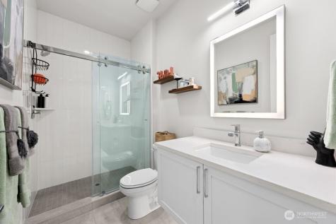 19512 81st Place NE Kenmore WA 98028