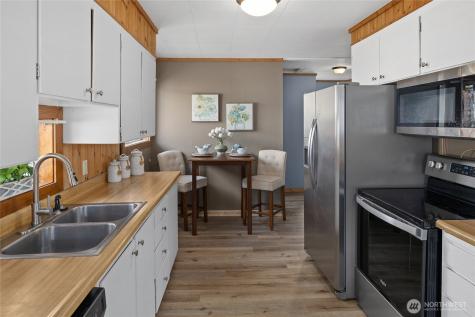 107 W 2nd Street Cle Elum WA 98922
