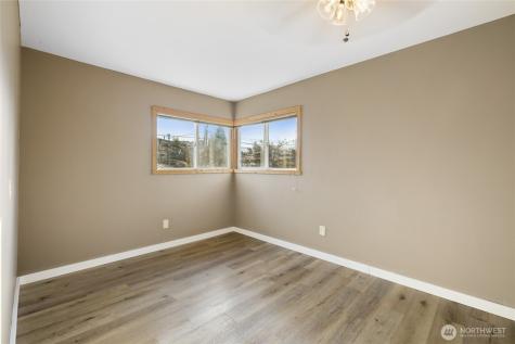 107 W 2nd Street Cle Elum WA 98922