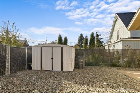 107 W 2nd Street Cle Elum WA 98922