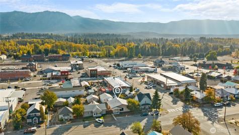 107 W 2nd Street Cle Elum WA 98922