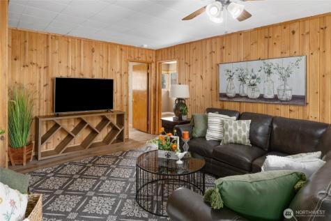 107 W 2nd Street Cle Elum WA 98922