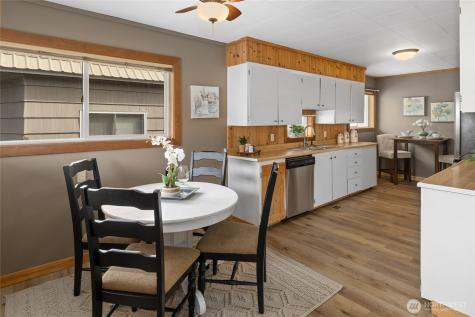 107 W 2nd Street Cle Elum WA 98922