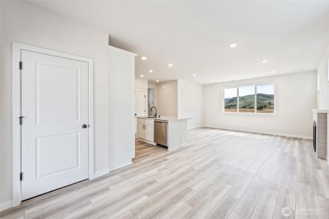 2130 Plumridge Court Wenatchee WA 98801