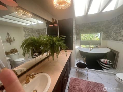 16119 254th Street E Graham WA 98338