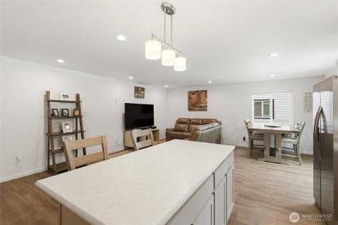 1259 Theo Way Rock Island WA 98850