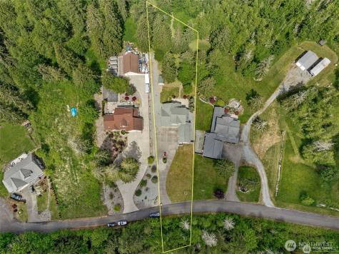 13123 320th Street Court E Graham WA 98338