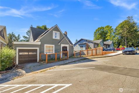 105 N 5th Street Mount Vernon WA 98273