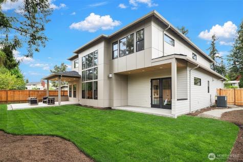 16026 Main Street Bellevue WA 98008
