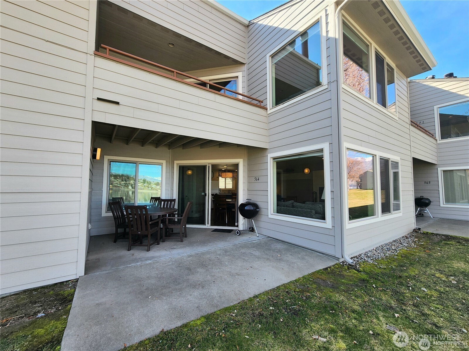 1 Beach 564-m Manson WA 98831