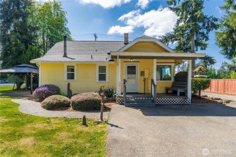 6713 128th Street E Puyallup WA 98373
