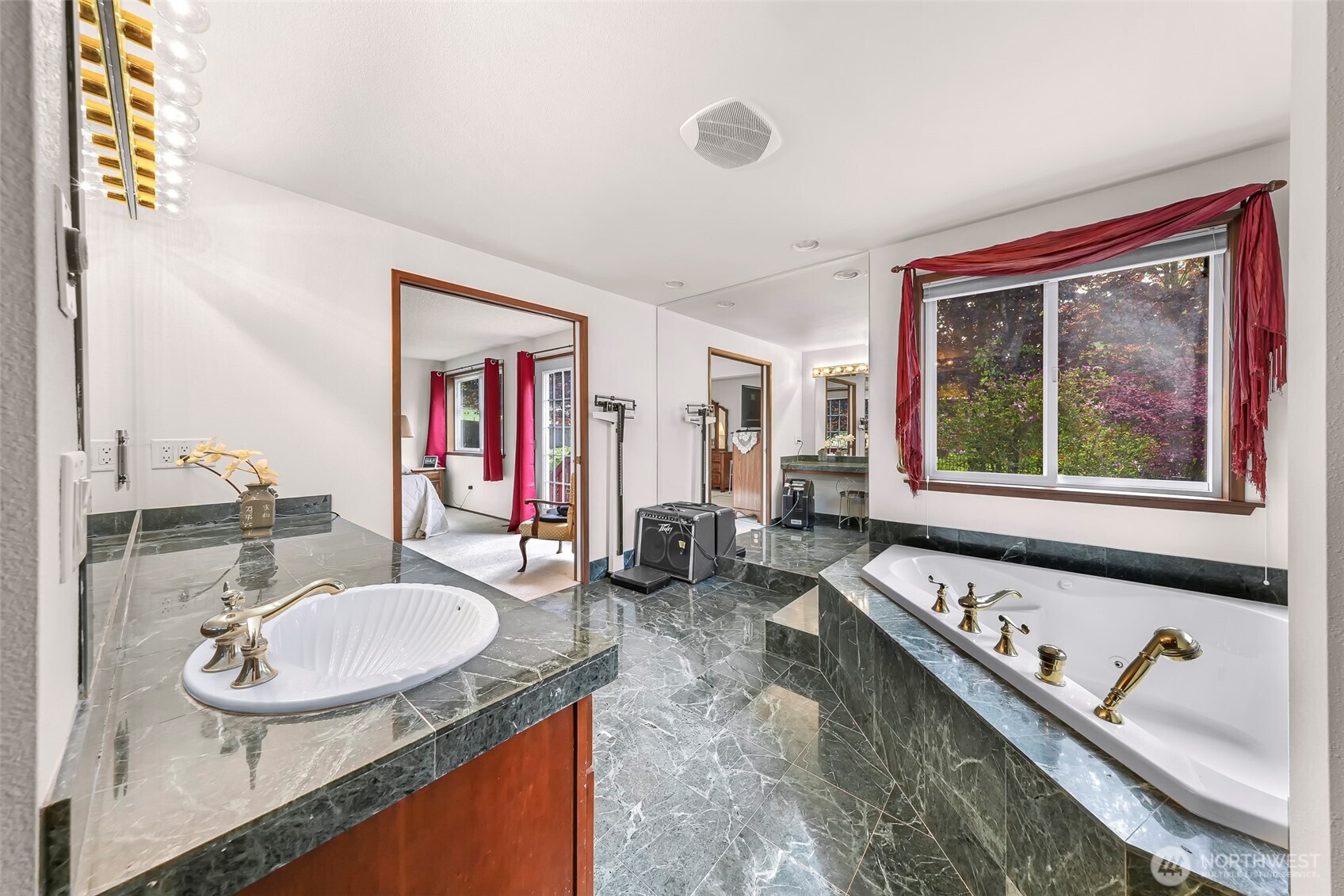 9652 Ronald Drive Blaine WA 98230