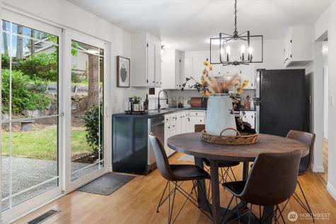 9226 NE 184th Place Bothell WA 98011