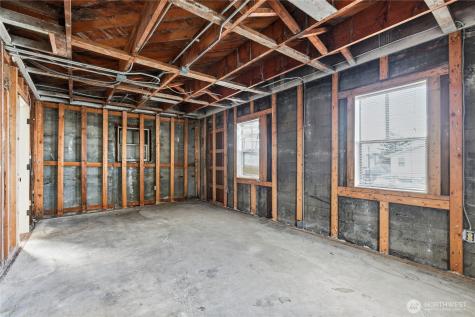 2602 Grand Avenue Everett WA 98201