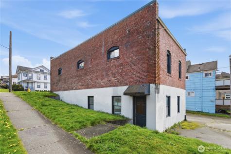 2602 Grand Avenue Everett WA 98201