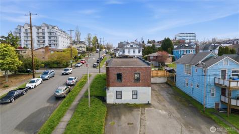 2602 Grand Avenue Everett WA 98201