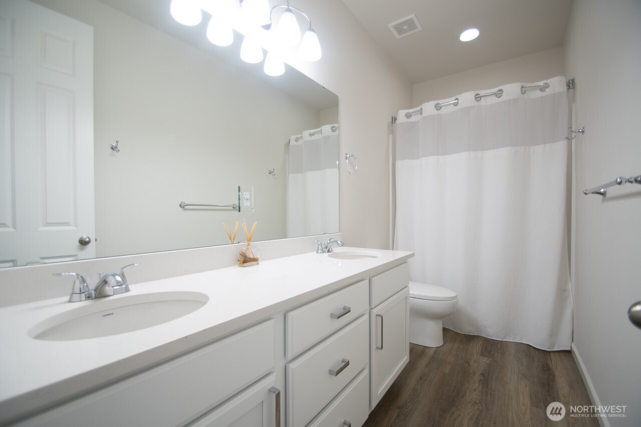 771 SE Nordmann Loop Port Orchard WA 98366