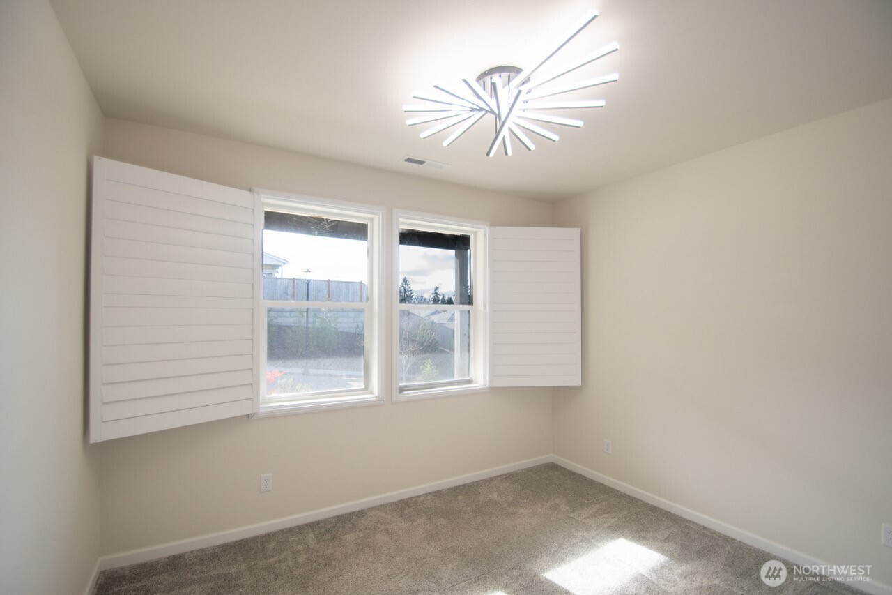 771 SE Nordmann Loop Port Orchard WA 98366