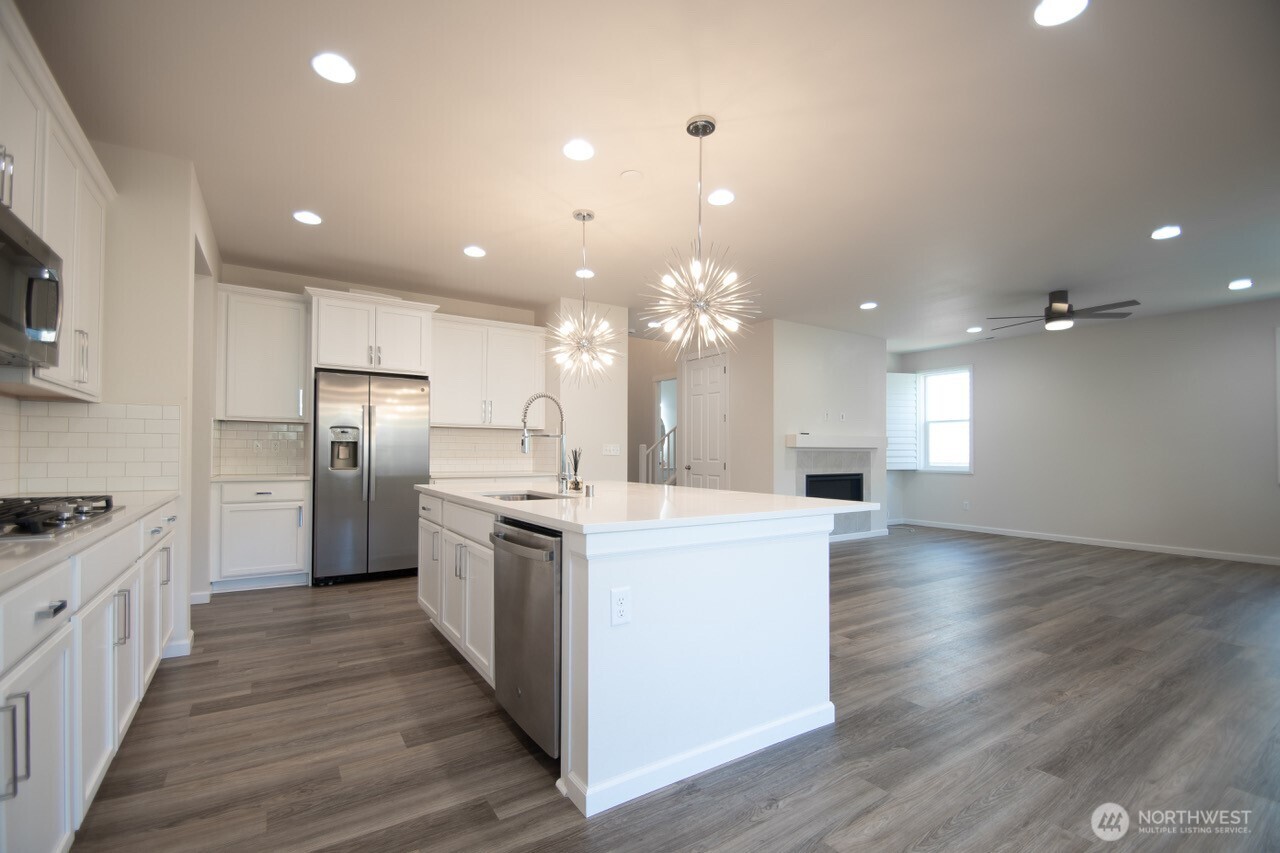 771 SE Nordmann Loop Port Orchard WA 98366