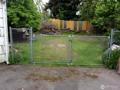 9404 A Street Tacoma WA 98444