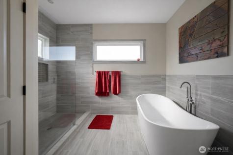 149 Clos Chevalle Road Chelan WA 98816