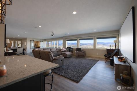 149 Clos Chevalle Road Chelan WA 98816